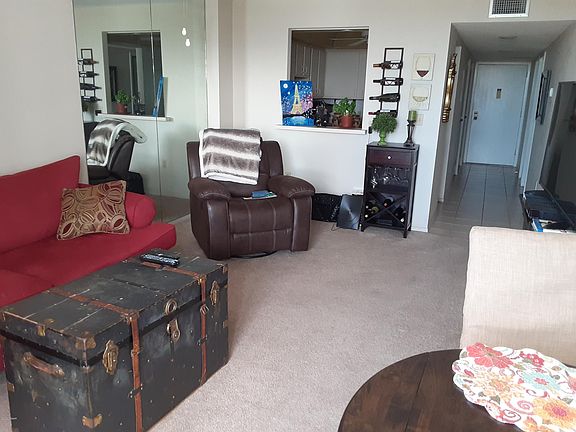 3rd image of 925 N Halifax Ave APT 510