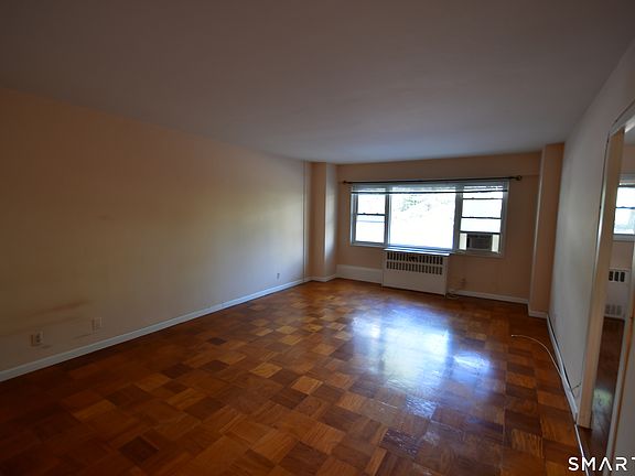 2nd image of 80 Cartright Street #1L