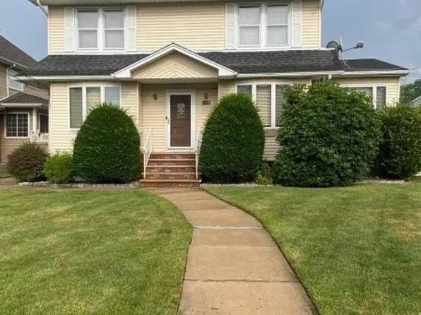149 Palisade Rd, Elizabeth City, NJ 07208