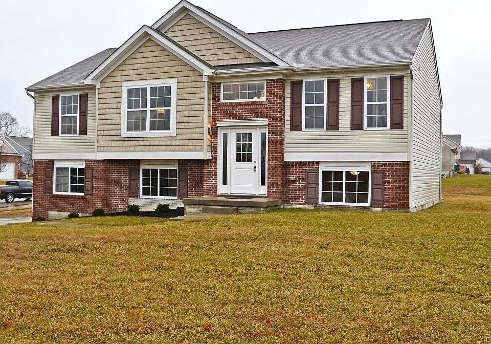 1st image of 1 Ascot Glen Dr