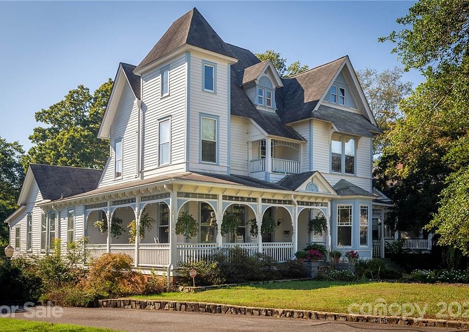 411 W Union St, NC 28655 Zillow