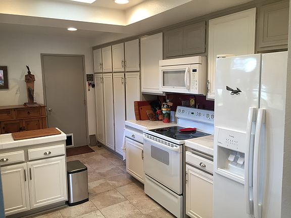 2nd image of 22214 Village 22