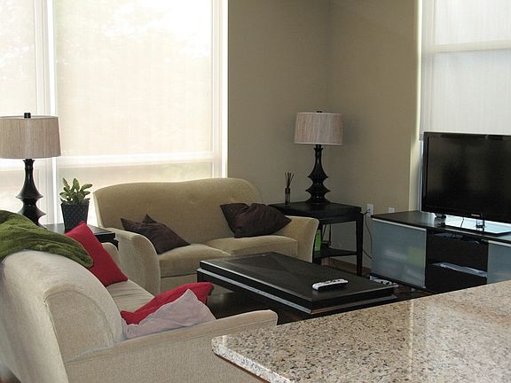 4th image of 1211 Lagoon Ave Unit 207