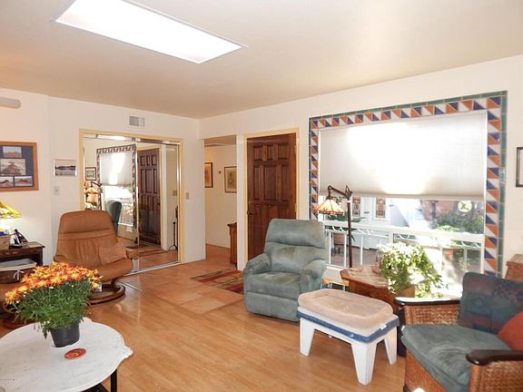 2nd image of 367 W Camino Del Sonador