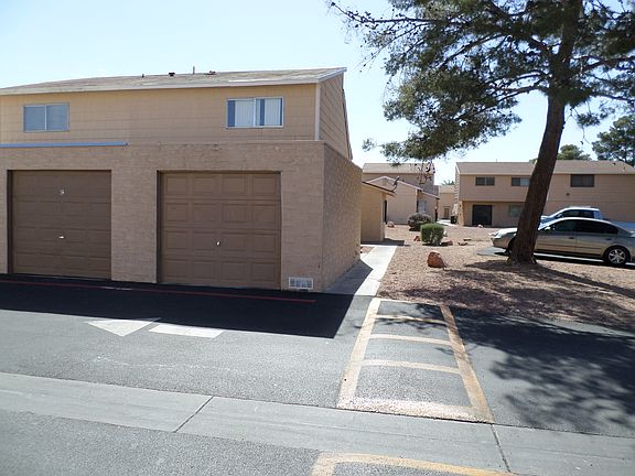 5th image of 5195 Golden Ln APT D