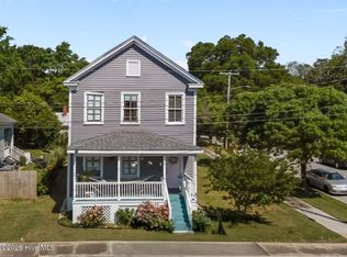 402 Dunn Street, New Bern, NC 28560