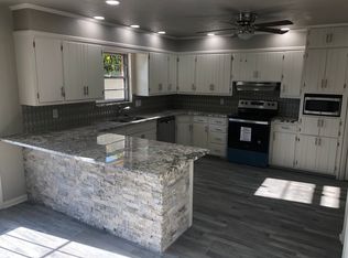 1706 S Johnson St, Enid, OK 73703