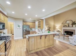 24R Greenwood Ct, Newnan, GA 30265