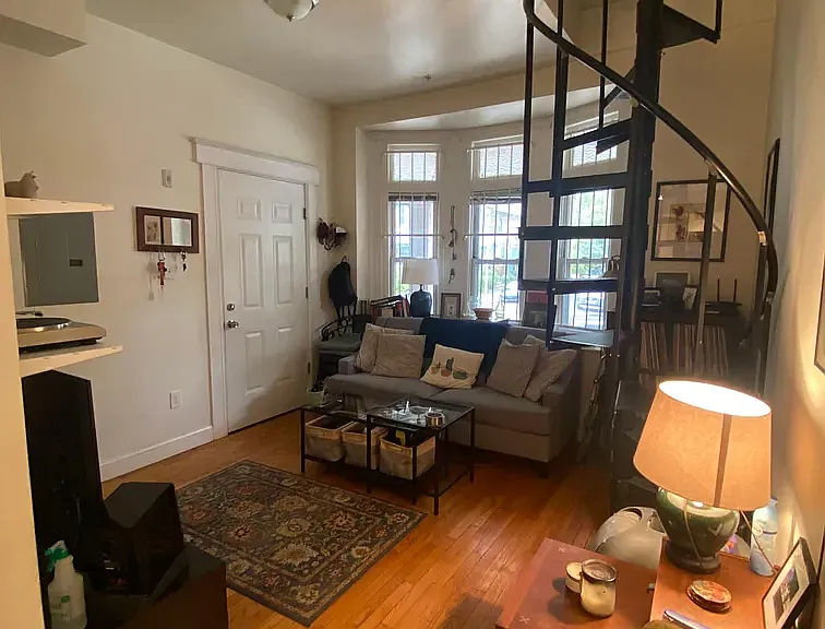 922 S 49th St #1 — Photo 9