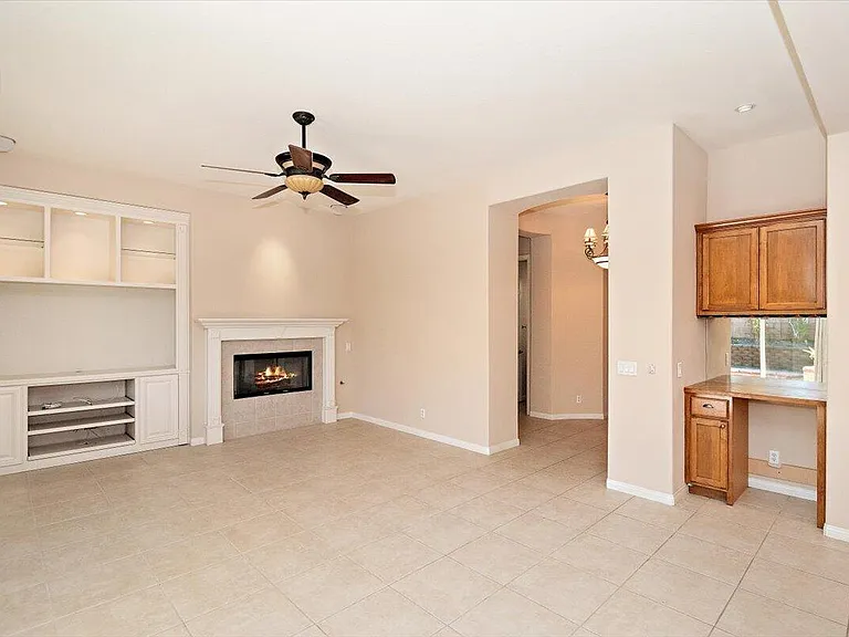 80215 Queensboro Dr #80215 — Photo 33