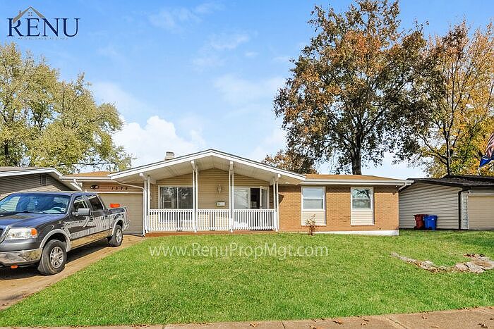 1st image of 1375 Leisure Dr