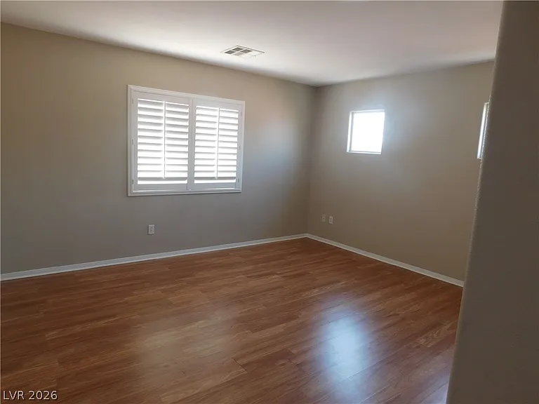 913 Ambrosia Dr — Photo 16