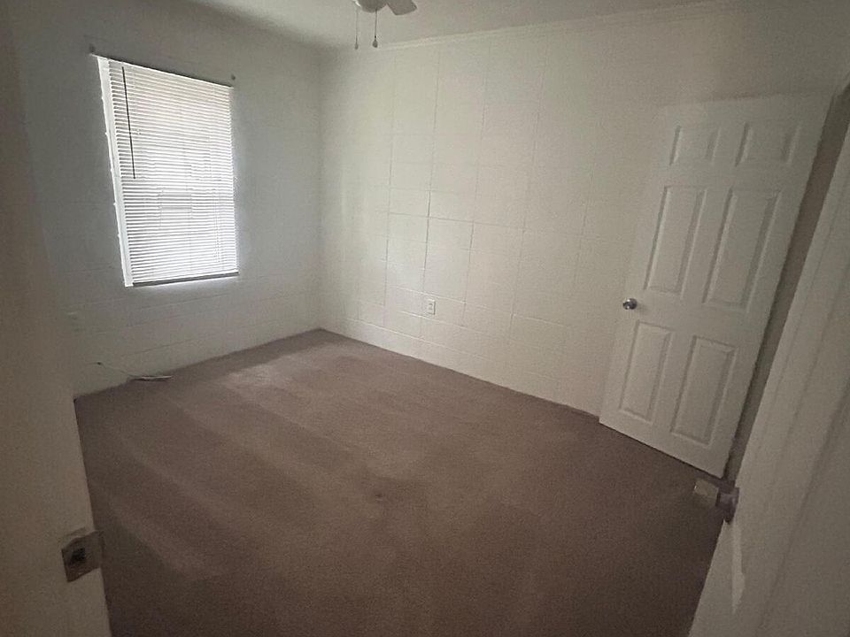1st image of 421 Squirrel St #A