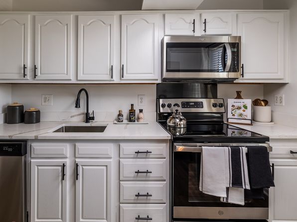8501 Walther Blvd #1HH-2B