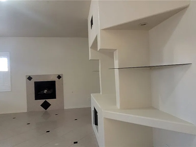 7728 Villa De La Paz Ave — Photo 39