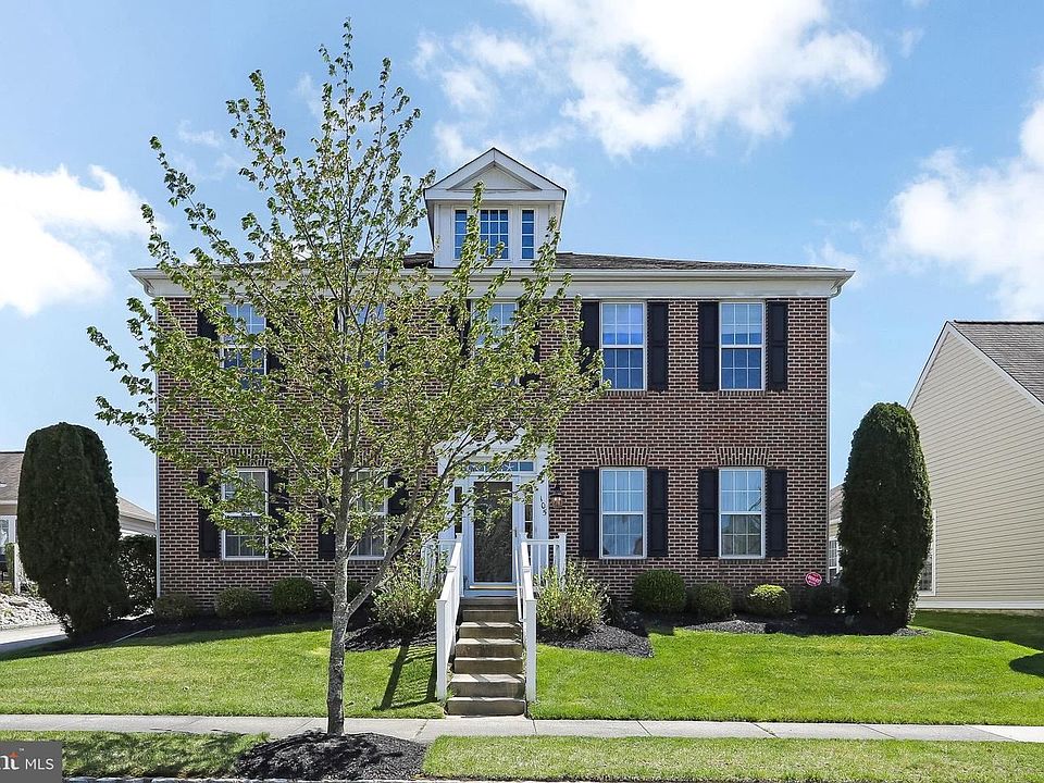 1st image of 105 Borton Ave
