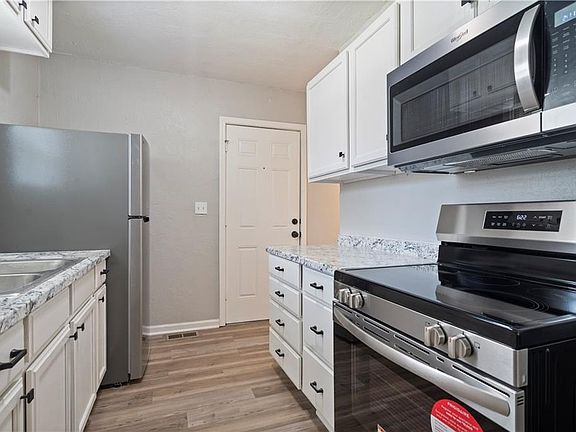 5th image of 2109 N 30th St