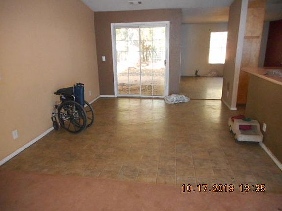 3rd image of 7179 Dogwood Dr