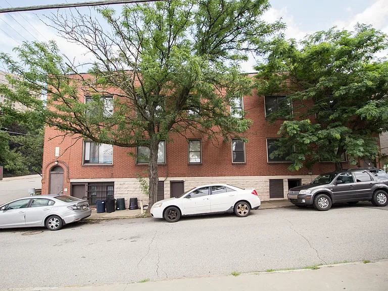 1501 Colwell St #3 — Photo 8