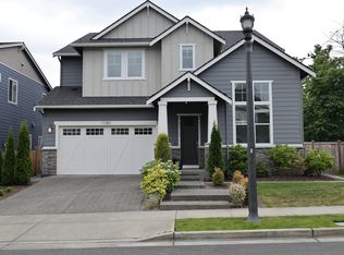17283 NE 122nd St, Redmond, WA 98052