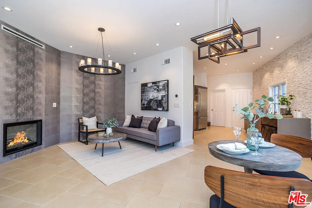 5 bed, 6.0 bath, 4508 sqft, $16,000 — Photo 1