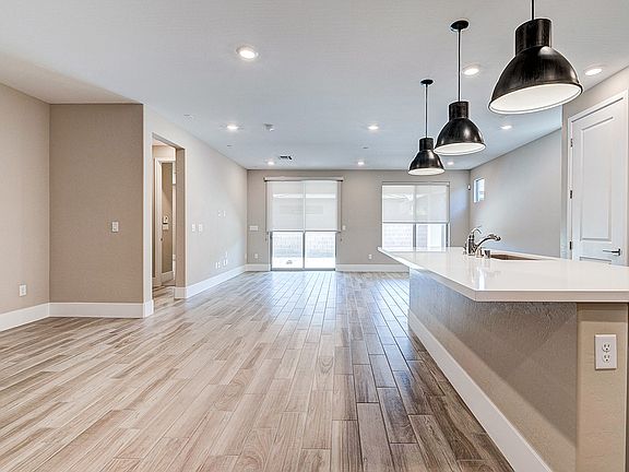 Lots of natural light and recessed lighting