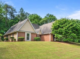 221 The Esplanade Way SE, Loganville, GA 30052