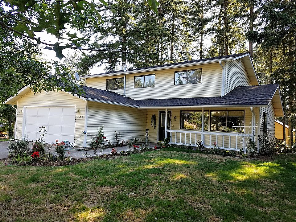 1st image of 1992 SE Karli Way