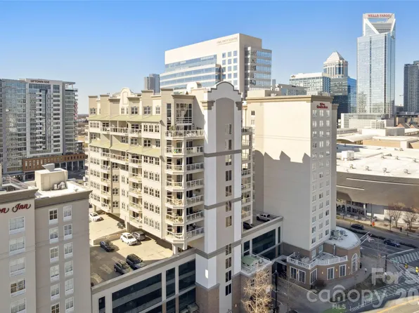 520 E Martin Luther King Jr Blvd #1002, Charlotte, NC 28202