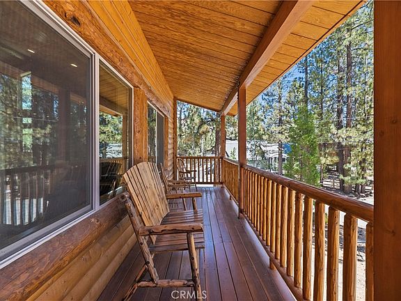 3rd image of 154 Mountain Lake Rd