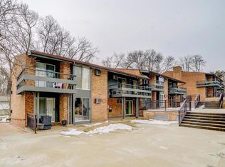 6241 Charing Cross Ln UNIT E, Middleton, WI 53562