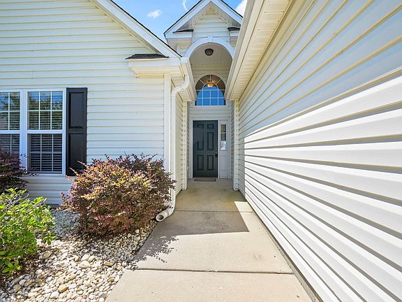 2nd image of 3051 Rockwater Circle