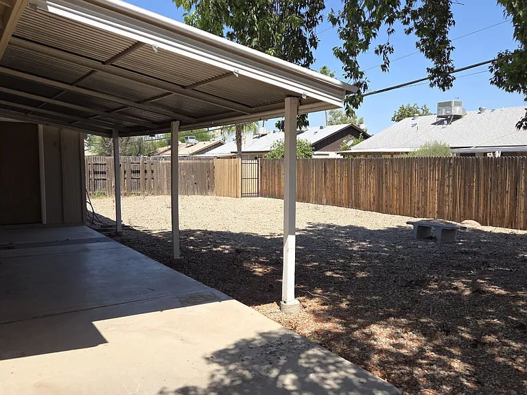 1418 E Broadmor Dr — Photo 10