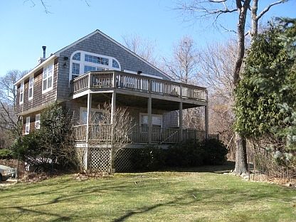 2nd image of 90 Fairview Ave