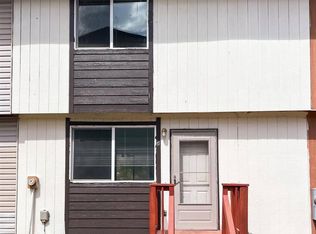 234 Laredo Rd APT 17, Evanston, WY 82930