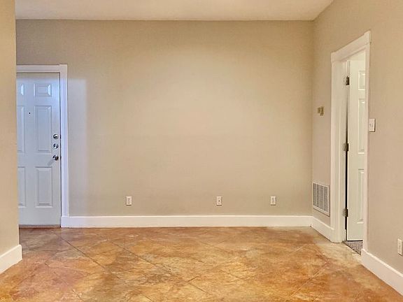 2nd image of 705 Oscar Smith St #B