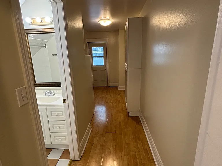 335 Nepean St — Photo 10
