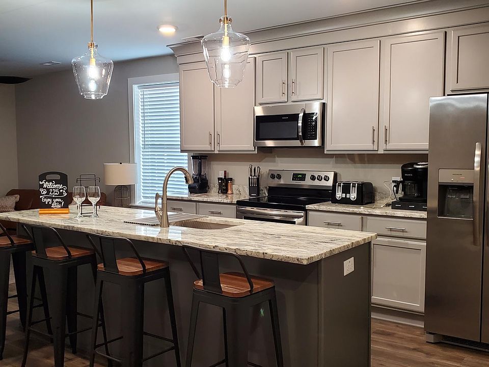 1st image of 225 N South St #202