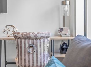 916 Lyall St #107, Esquimalt, BC V9A5E9