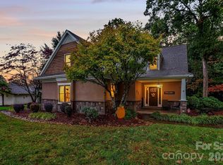 911 Weymouth Dr, Gastonia, NC 28056