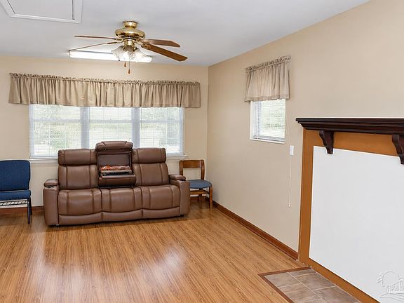 4th image of 7151 McAdam Ct