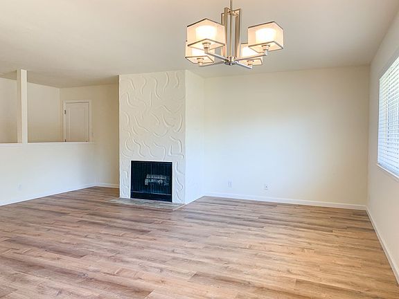 3rd image of 519 Alberta Ave #0