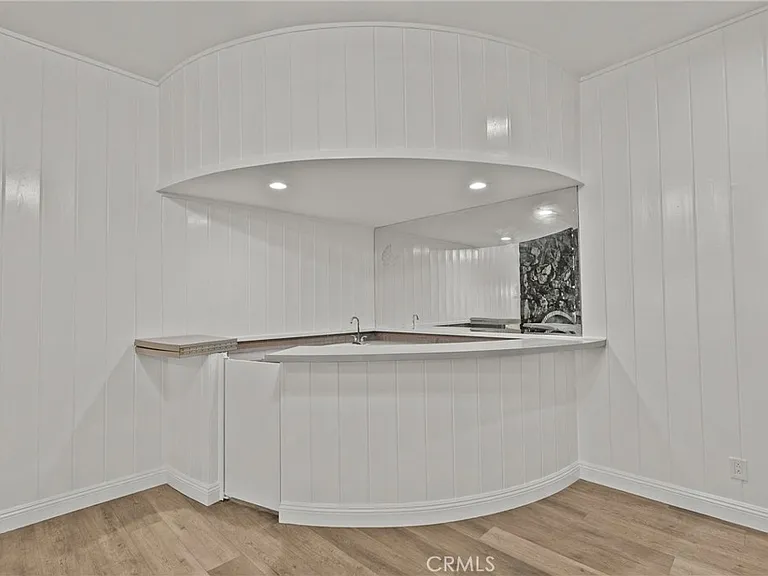 9724 Bothwell Rd — Photo 39