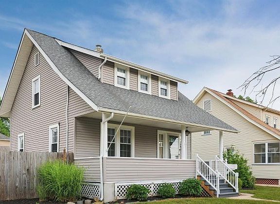 3rd image of 446 Prospect Ave