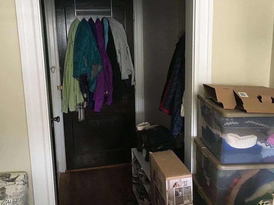 1st image of 221 Essex St #28