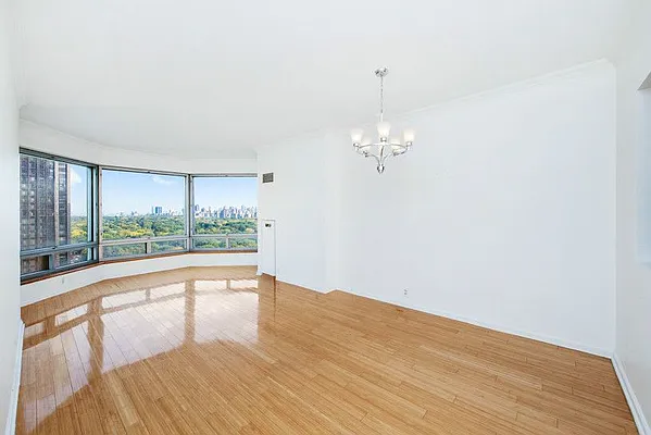 Rented by Keller Williams NYC | media 7