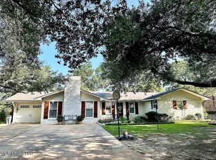 302 Willow St, Vidalia, LA 71373