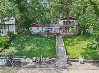 67173 Victory Shore Dr, Dowagiac, MI 49047