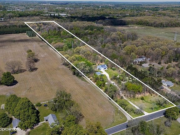 3rd image of 59282 County Road 653