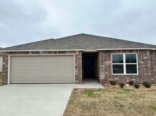 2384 Bentwood Dr, Alexander, AR 72002